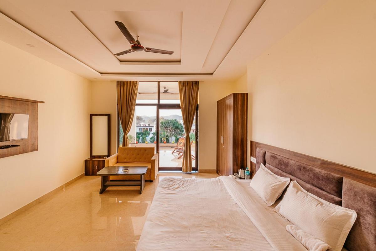 Aditya Palace Pushkar Exterior photo